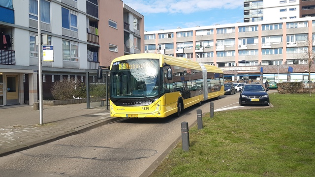 Foto van QBZ Heuliez GX437 ELEC 4826 Gelede bus door Stadtbahn70