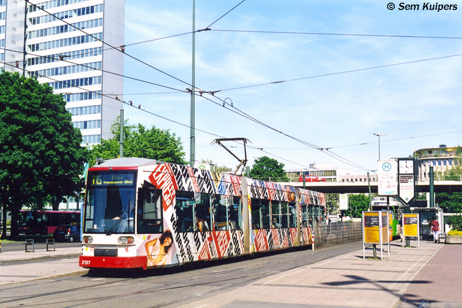 Foto van Rheinbahn NF6 2137