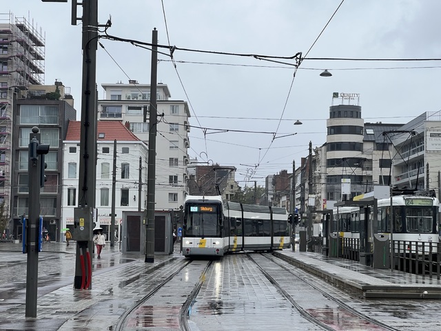 Foto van DeLijn HermeLijn 7211 Tram door Stadsbus