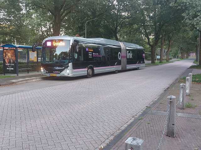 Foto van QBZ Heuliez GX437 ELEC 7426 Gelede bus door_gemaakt Draken-OV