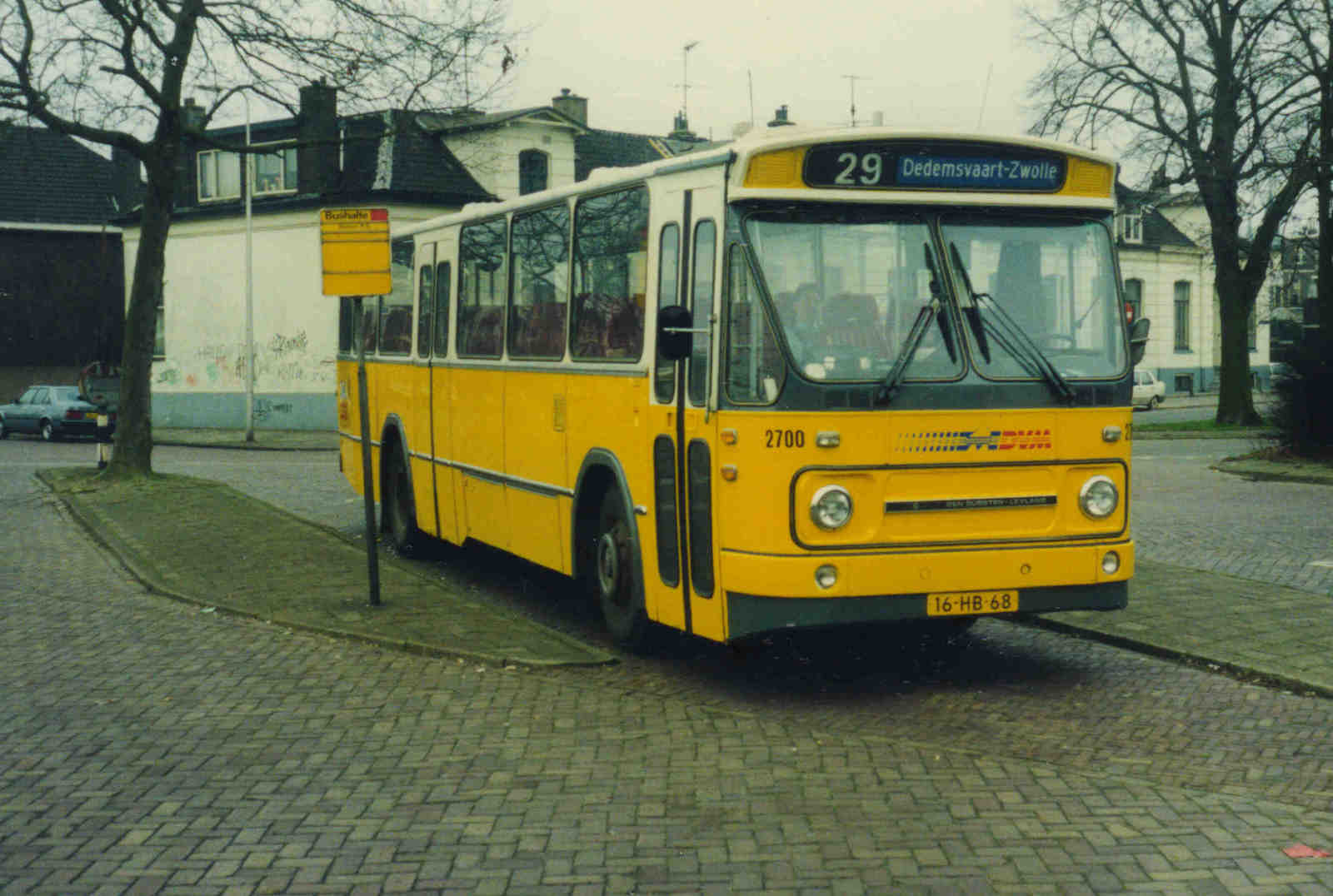 Foto van DVM Leyland-Den Oudsten Standaardstreekbus 2700