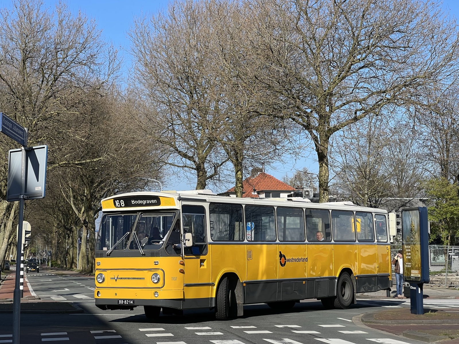 Foto van HBM Leyland-Verheul Standaardstreekbus 1107