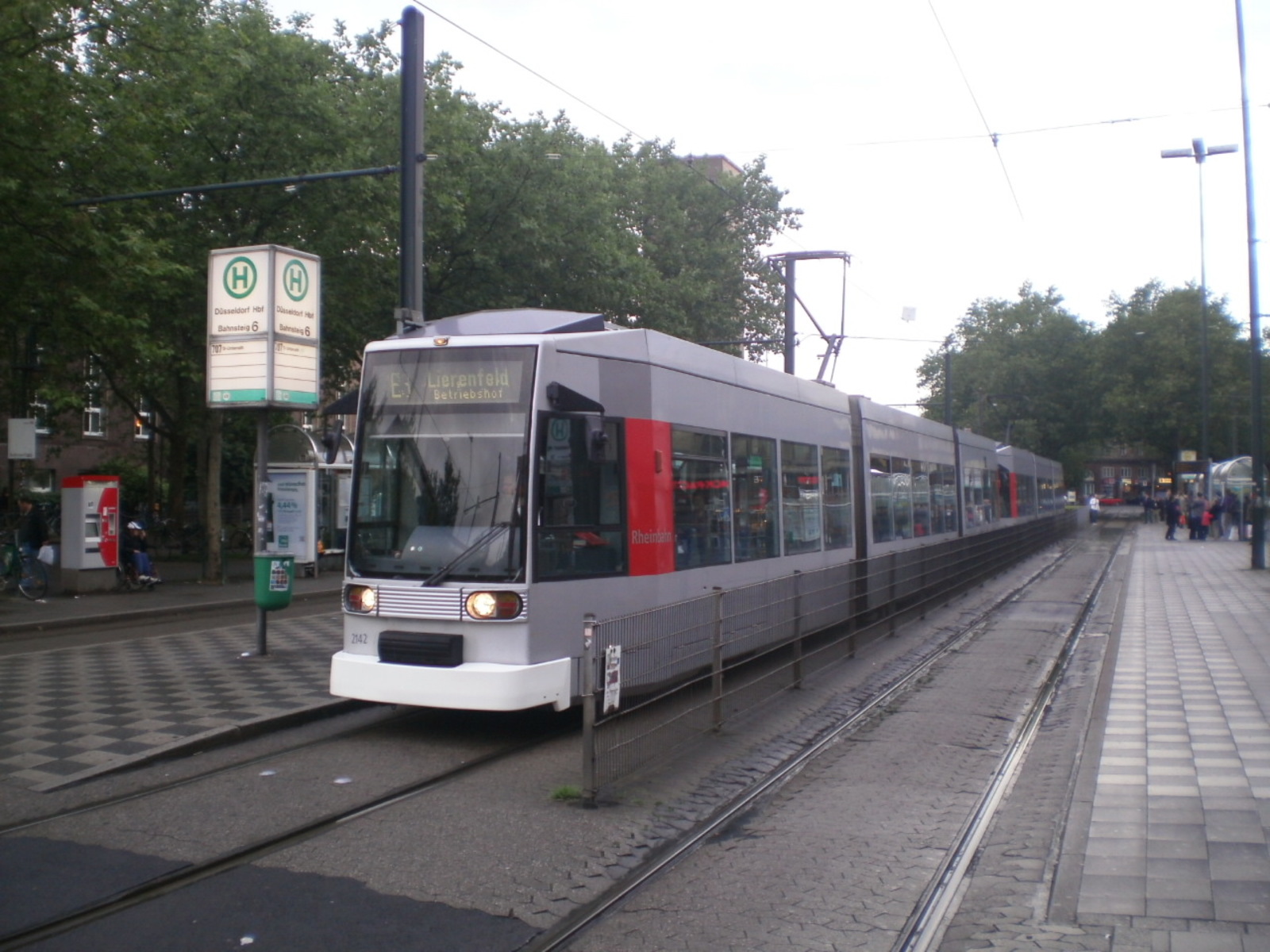 Foto van Rheinbahn NF6 2142