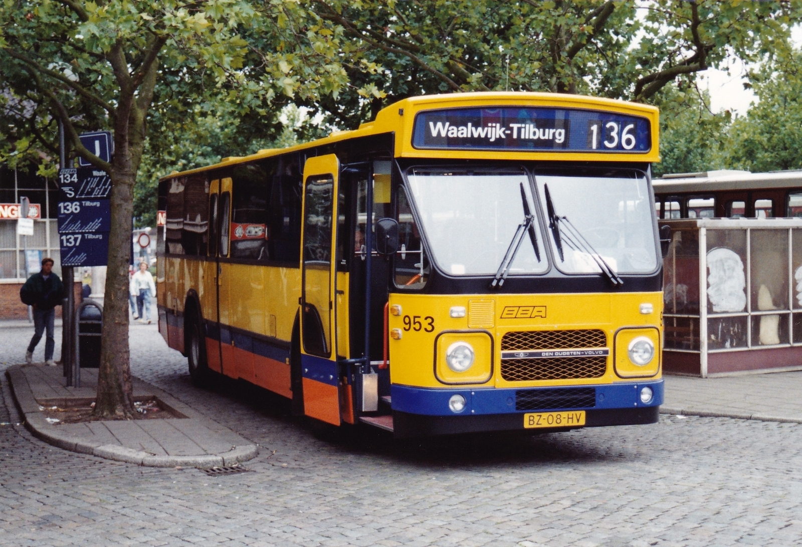 Foto van BBA Volvo-Den Oudsten Standaardstreekbus 953 / ESO 0953