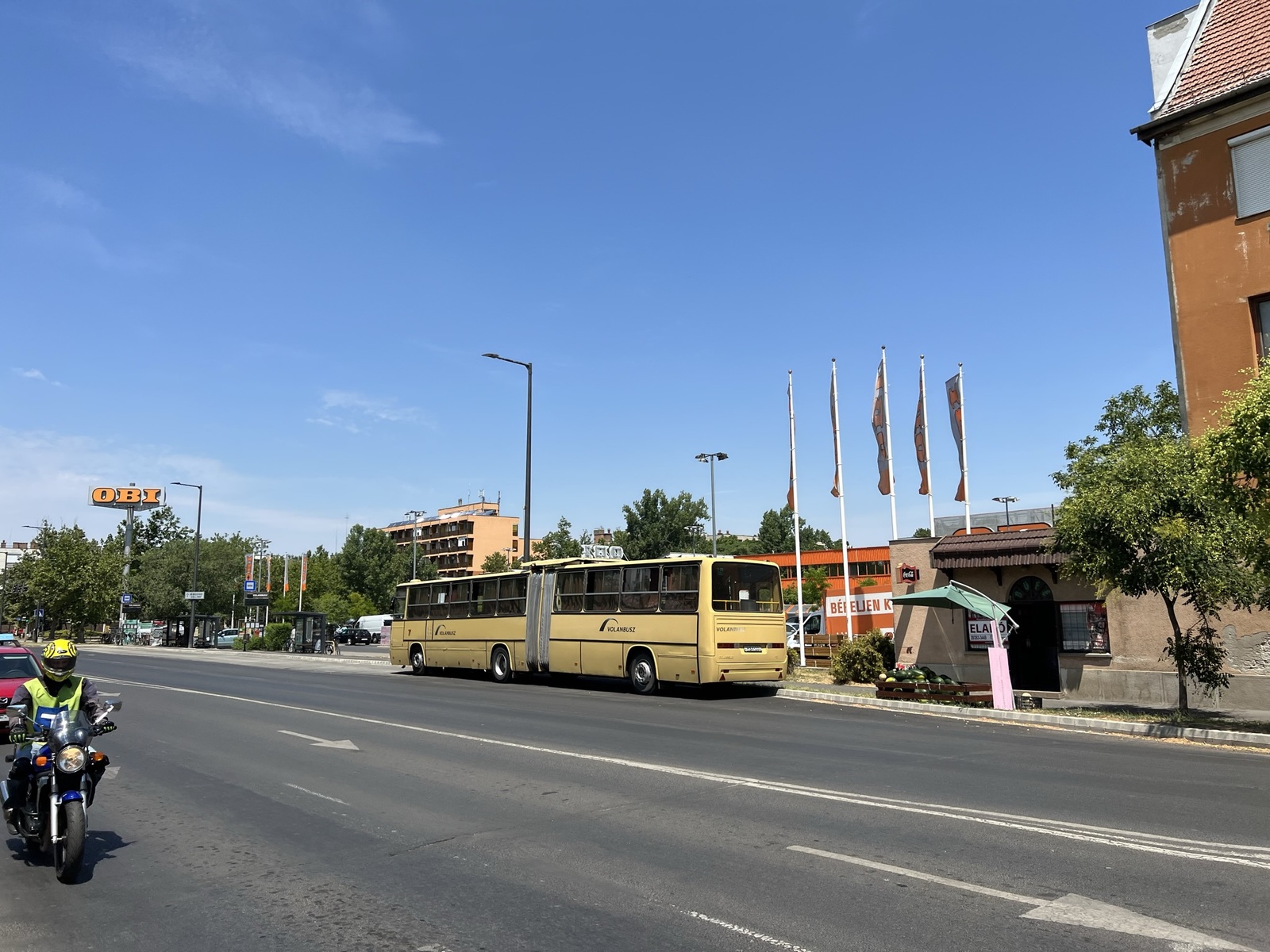 Foto van Volanbusz Ikarus C80.40A 202