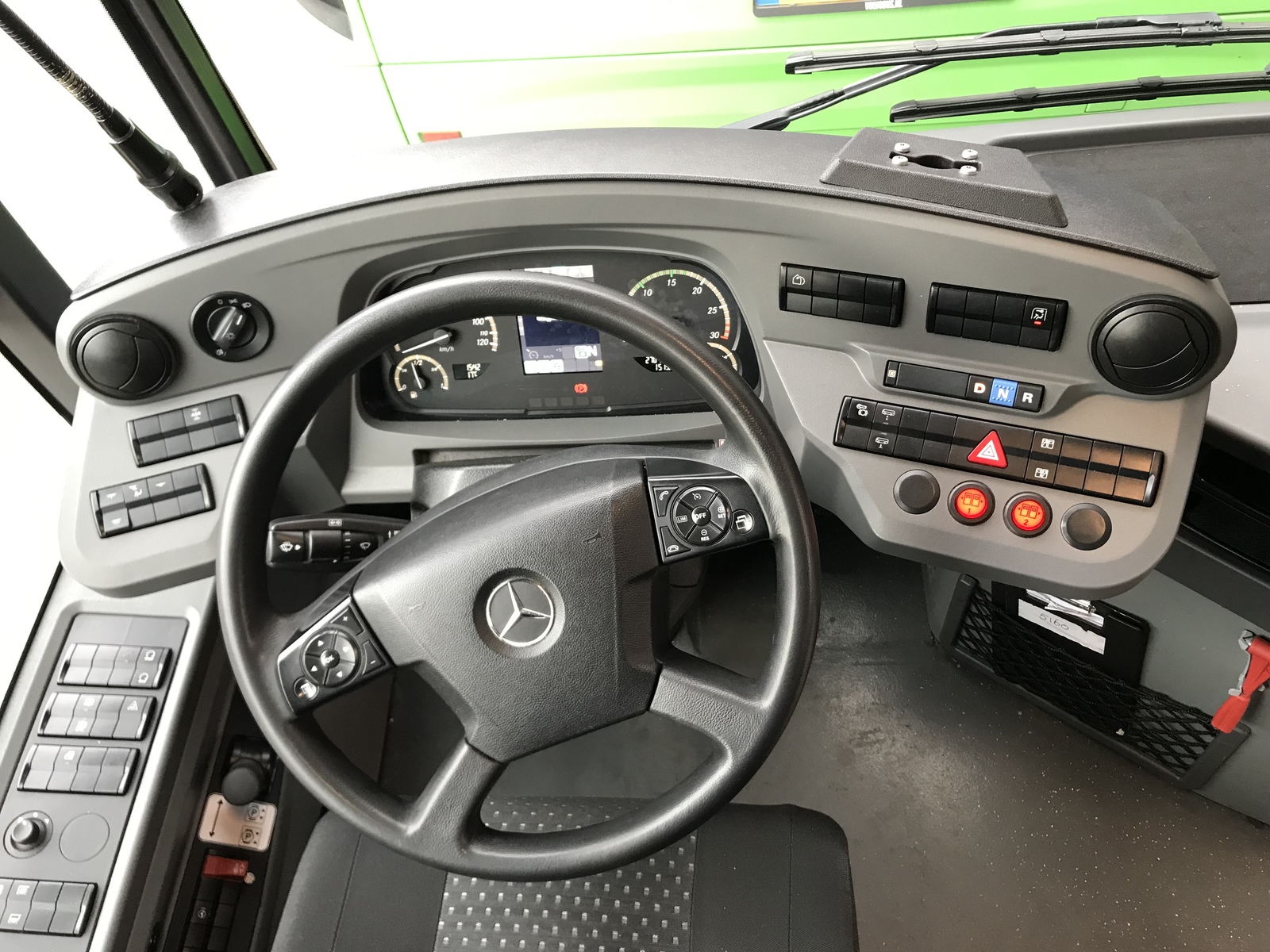 Foto van EBS Mercedes-Benz Citaro NGT Hybrid 5160
