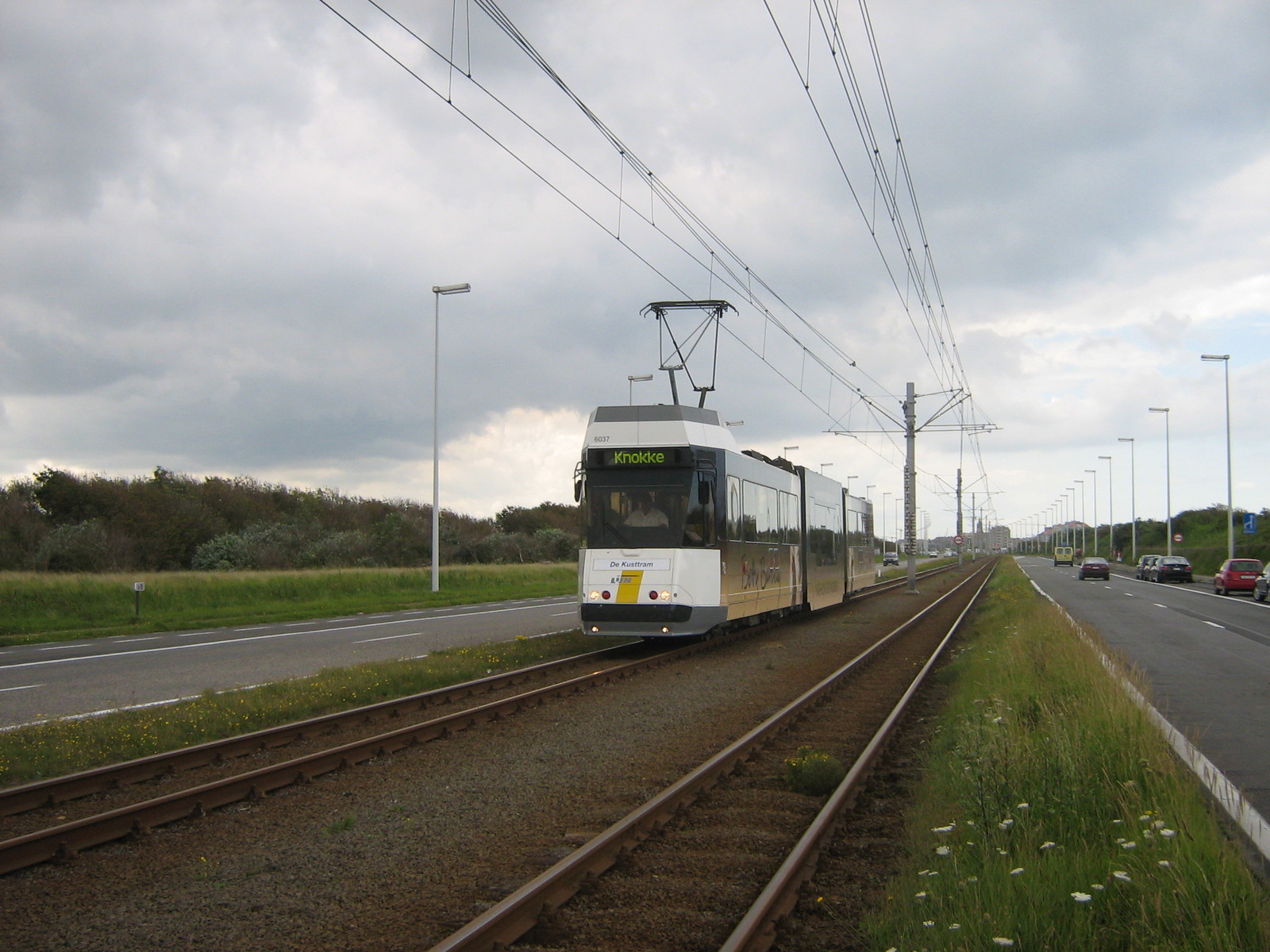 Foto van DeLijn BN LRV 6037
