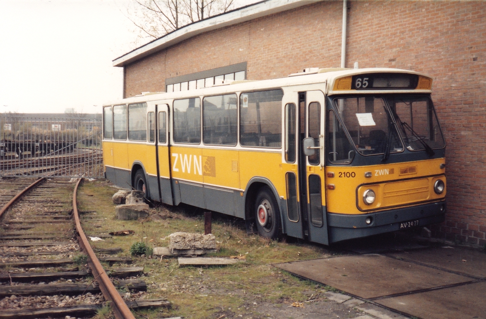 Foto van ZWN Leyland-Den Oudsten Standaardstreekbus 2100