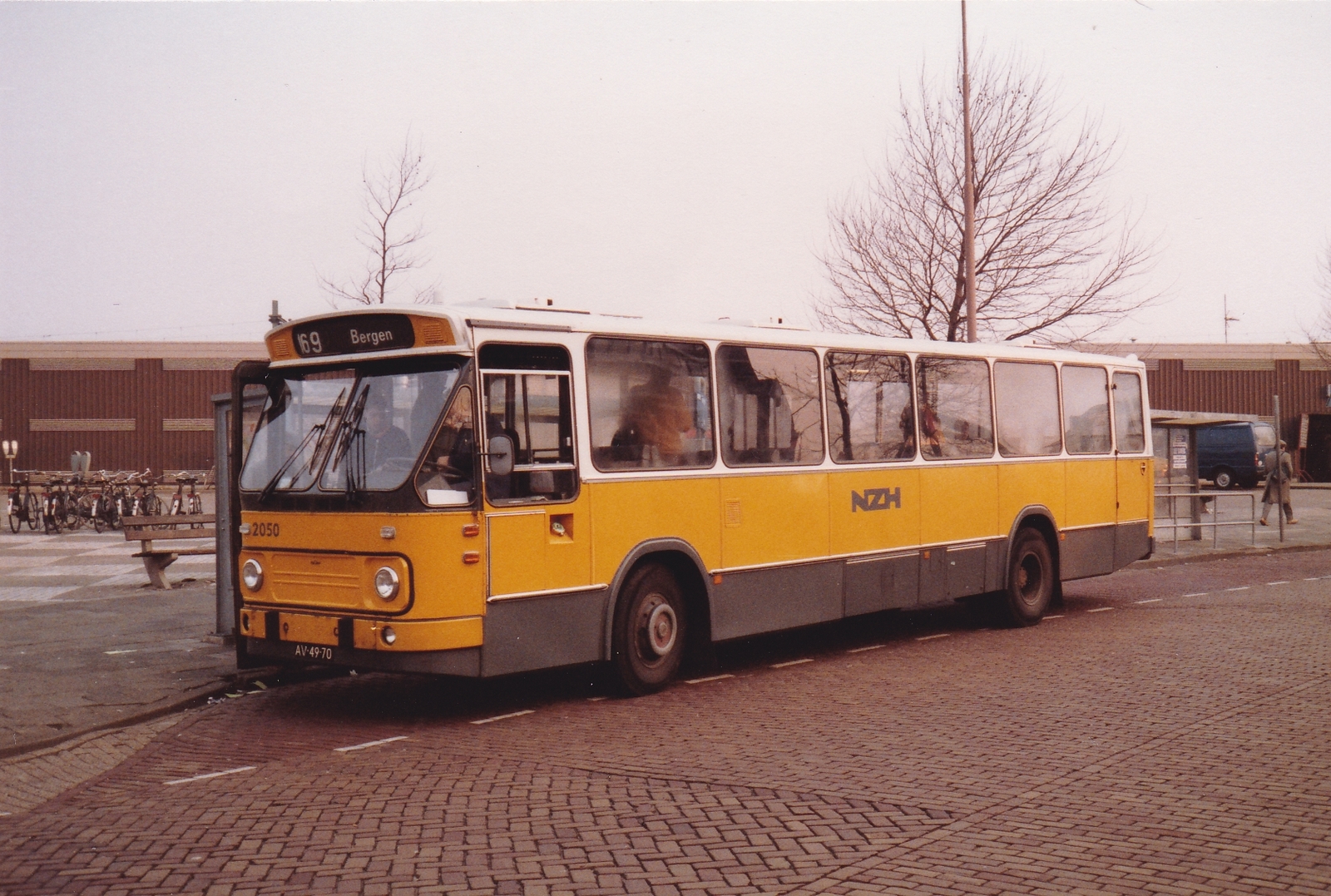 Foto van NZH Leyland-Den Oudsten Standaardstreekbus 2050