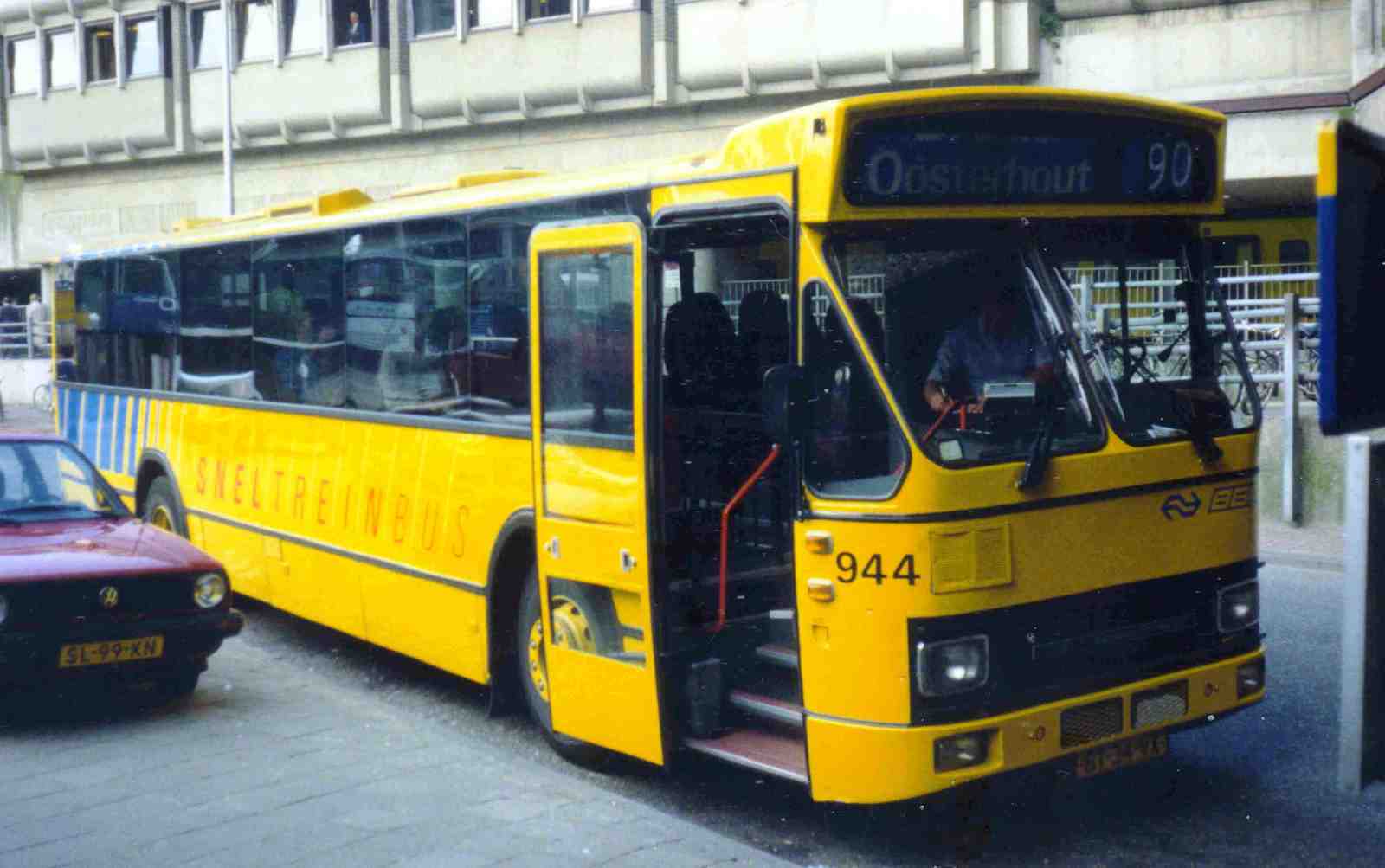 Foto van BBA Volvo-Den Oudsten Standaardstreekbus 944 / ESO 6741