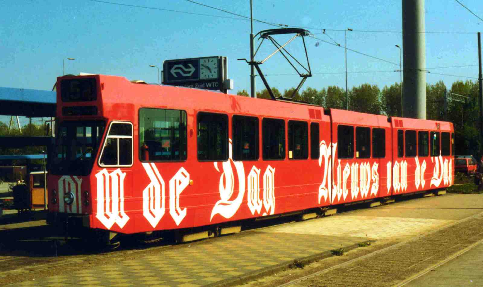 Foto van GVB 9- & 10G-tram 801