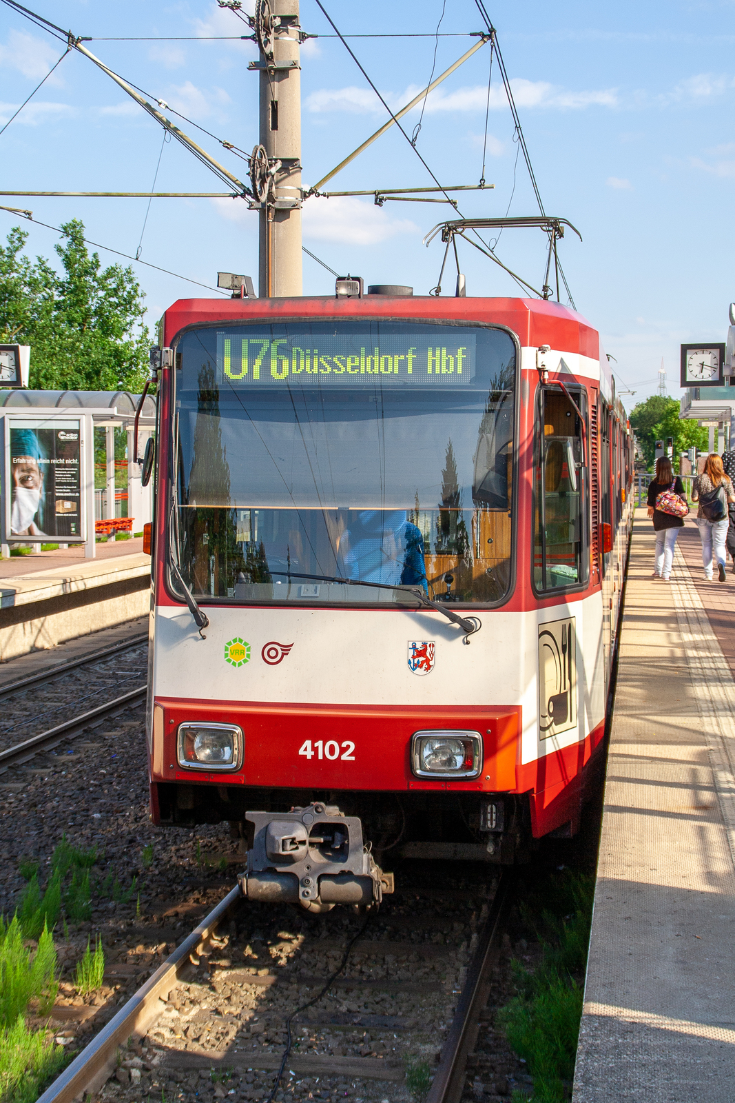 Foto van Rheinbahn Stadtbahnwagen B 4102