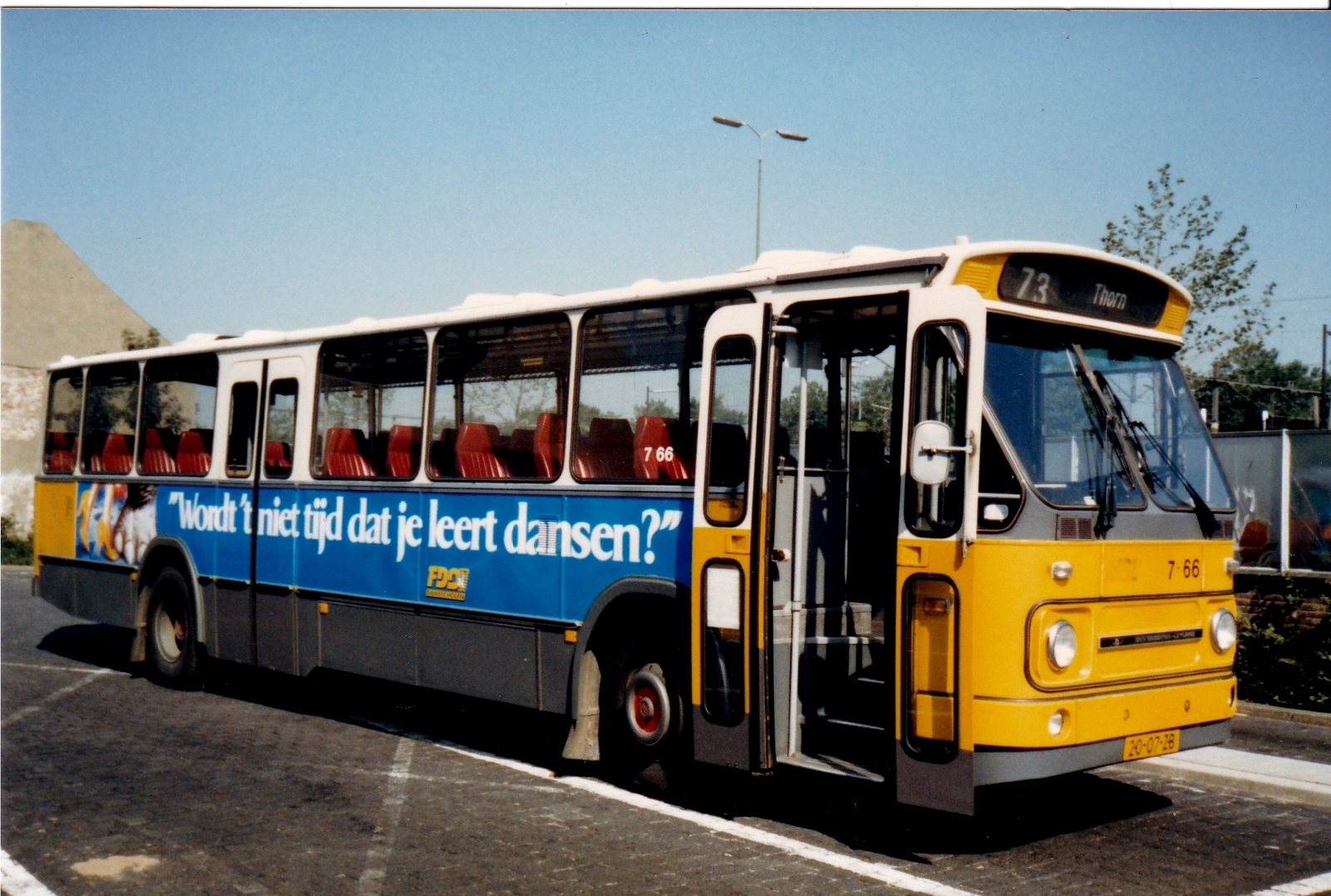 Foto van VSL Leyland-Den Oudsten Standaardstreekbus 7- 66 (ESO 2654)