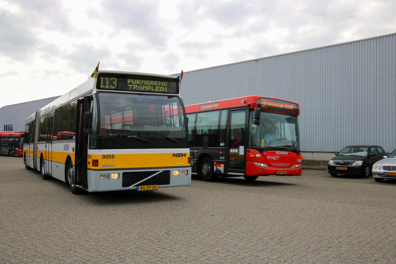 Foto van EBS Scania OmniLink 4095, OVCN Berkhof Duvedec G 9056