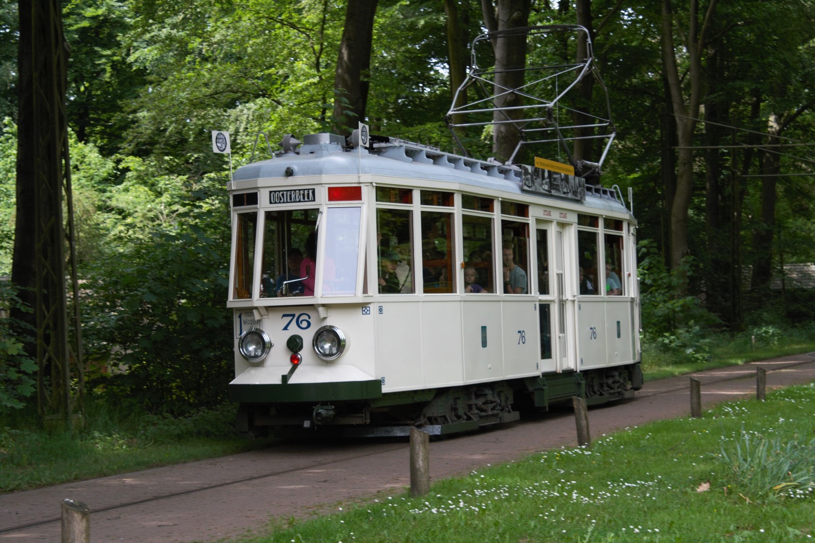 Foto van NOM Diverse trams 76